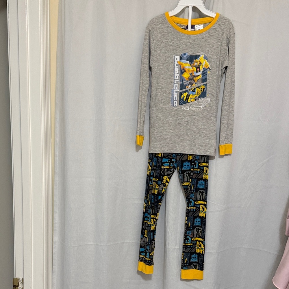 Bumblebee Transformers Kids Pajamas size M